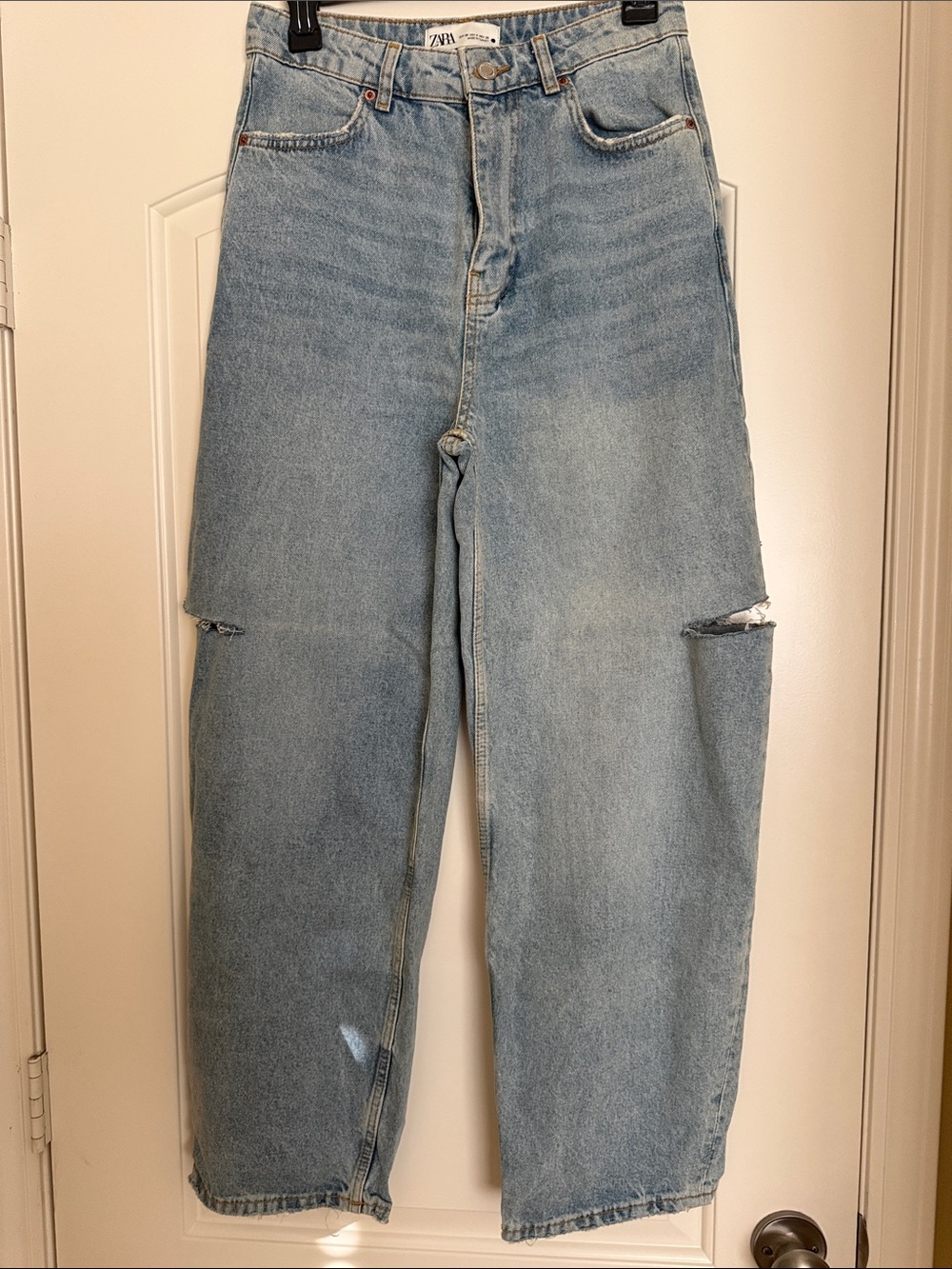 Zara Light Blue Relaxed Distressed Women's Jeans Size 26